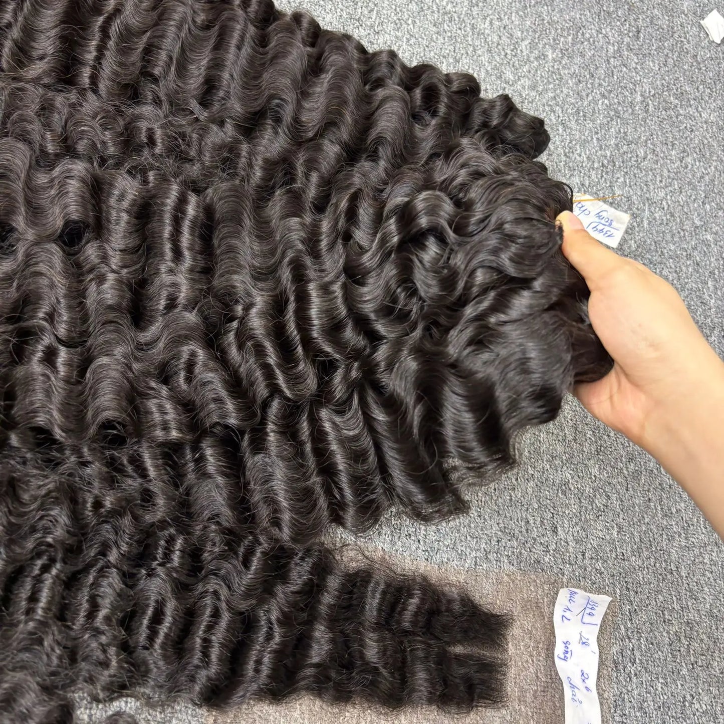 Vendor's Wear Go Glueless Raw Vietnam Human Hair Long Swiss Full HD Lace Frontal Burmese Curly Front Deep Water Wave