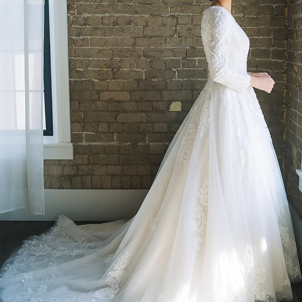 Customized Muslim Ivory A-line Wedding Dresses O-Neck Applique Lace Full Draped Pleat Tulle Brideing Dresses robe de mariée 2025